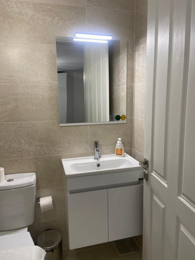 Theatre Apartment Mellieħa Екстериор снимка