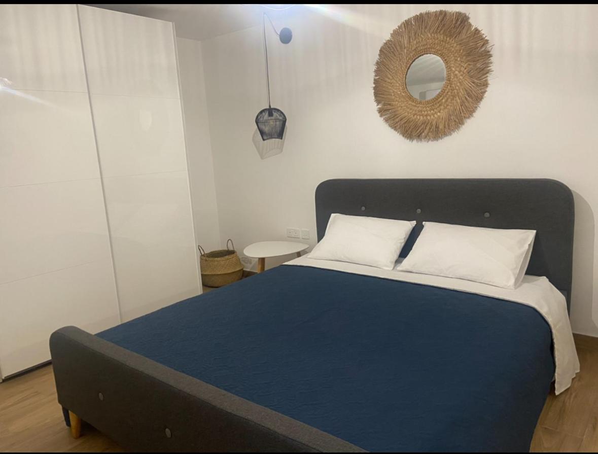Theatre Apartment Mellieħa Екстериор снимка